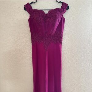 Elegant Purple Lace Evening Dress